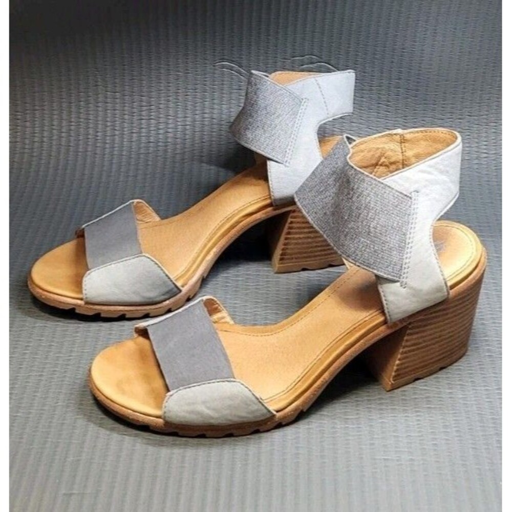 Sorel Nadia Women's Heeled Sandals Blue/Gray Elastic Strap Lug Sole Size 9